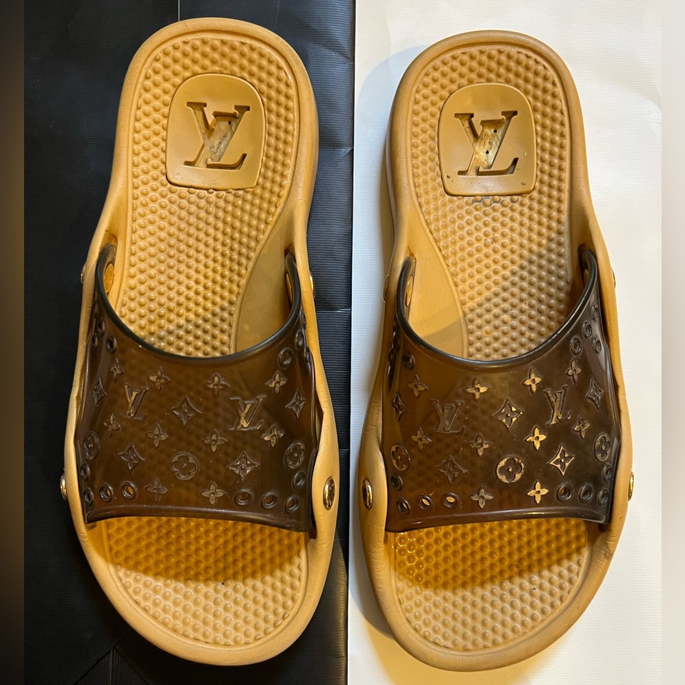 Louis Vuitton Slides